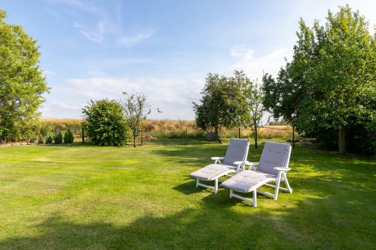 Bungalow Becker "Am Feldrand" Jennewitz ภายนอก รูปภาพ